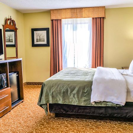 Quality Inn Whiteville North Kültér fotó