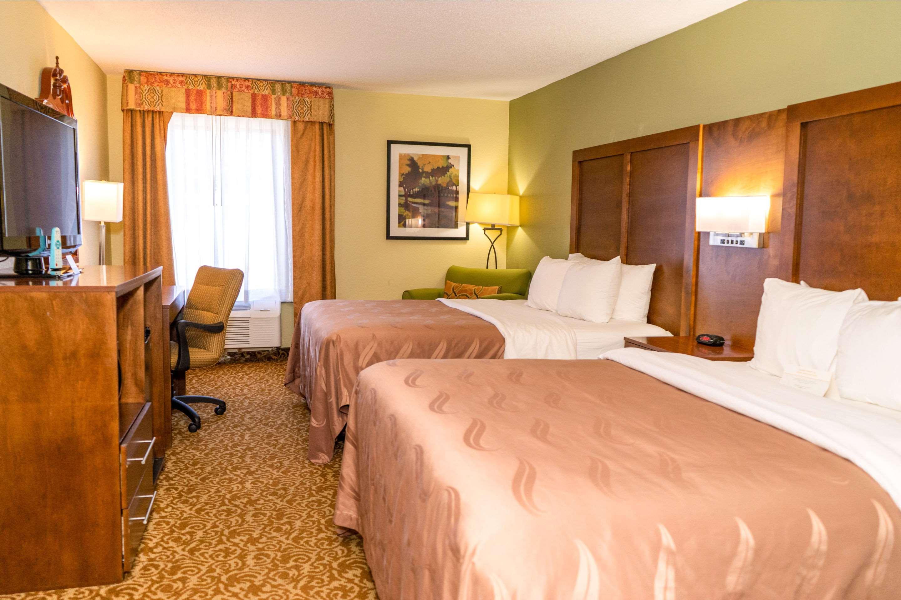 Quality Inn Whiteville North Kültér fotó