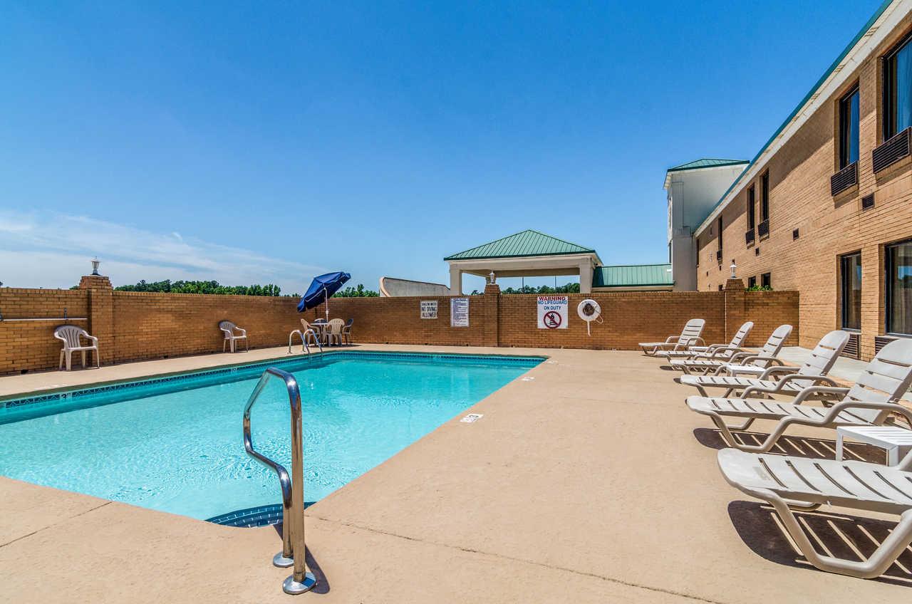 Quality Inn Whiteville North Kültér fotó